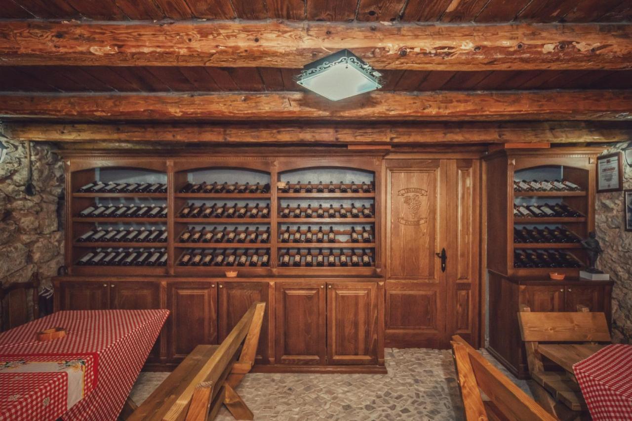 Apartments "Old House Pajovic" Вирпазар Екстериор снимка